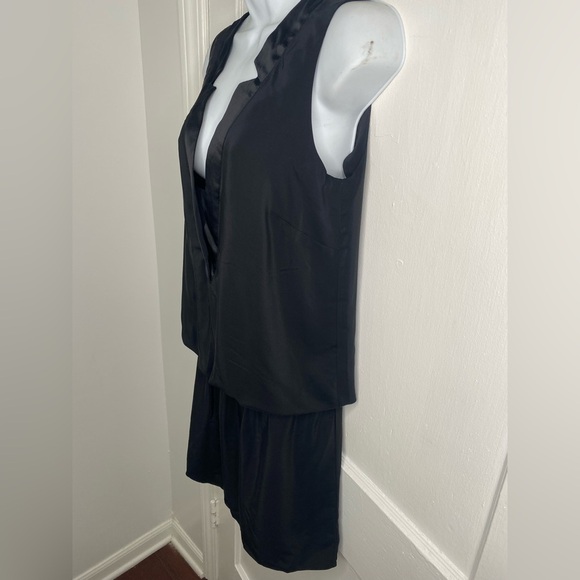 AMANDA UPRICHARD Brody Black Sleeveless V-Neck Sleeveless Designer Dress - Picture 9 of 9